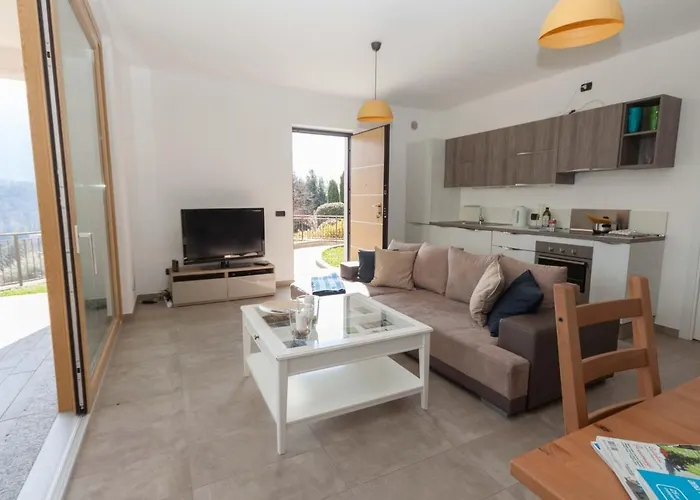 Vista Monte Grigna - Mezzegra, Tremezzina By Lovecomo Tatil Evi